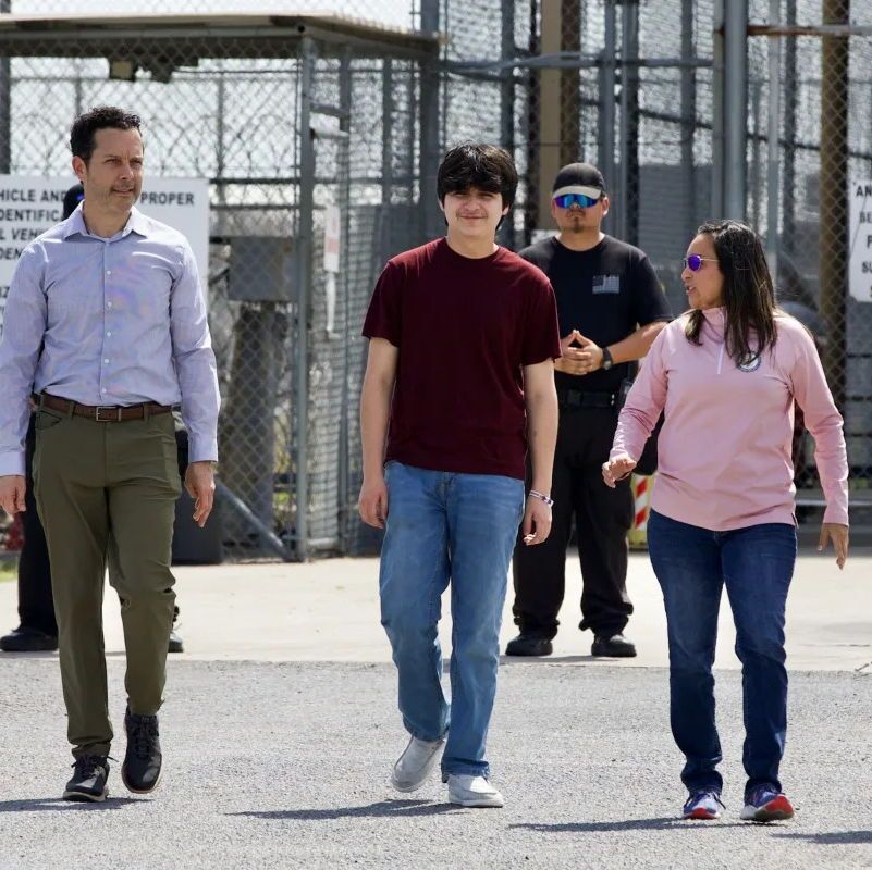 Headquarters tweet media