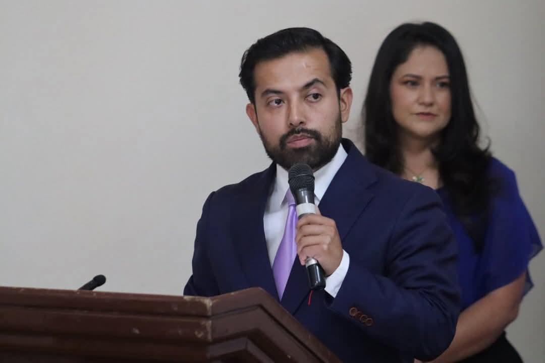 MAATE_Zonal3's tweet image. #Cotopaxi / La Directora Zonal 3 @vivinaranjo_90 participó de la #RendiciónDeCuentas2025 del Gobernador de Cotopaxi, Jorge Luis Baño Carrillo en cumplimiento con el mandato Constitucional de la República del Ecuador.

#ElNuevoEcuador