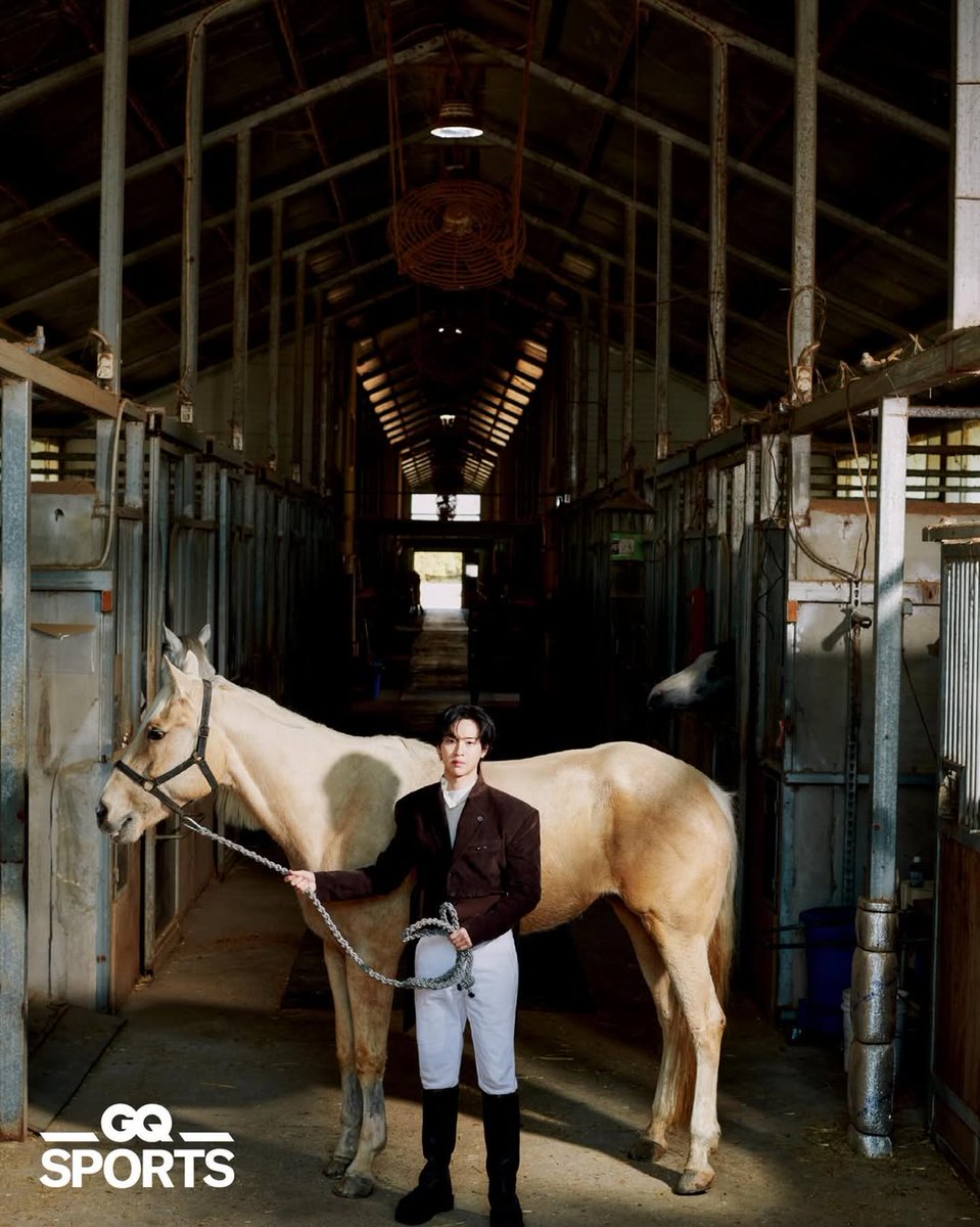 dongyoosn's tweet photo. The Day on Horseback. https://t.co/fioCKipLIn