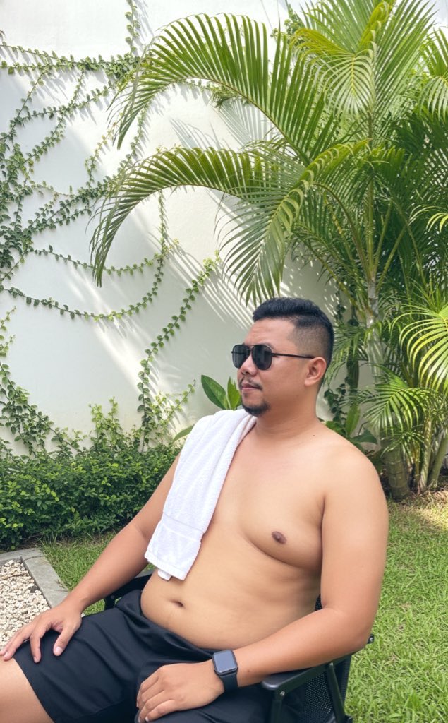 si chubby tweet media