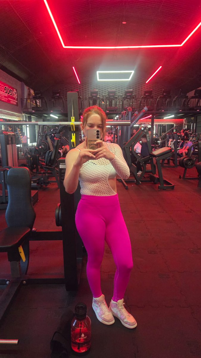 Brenda Flores tweet media