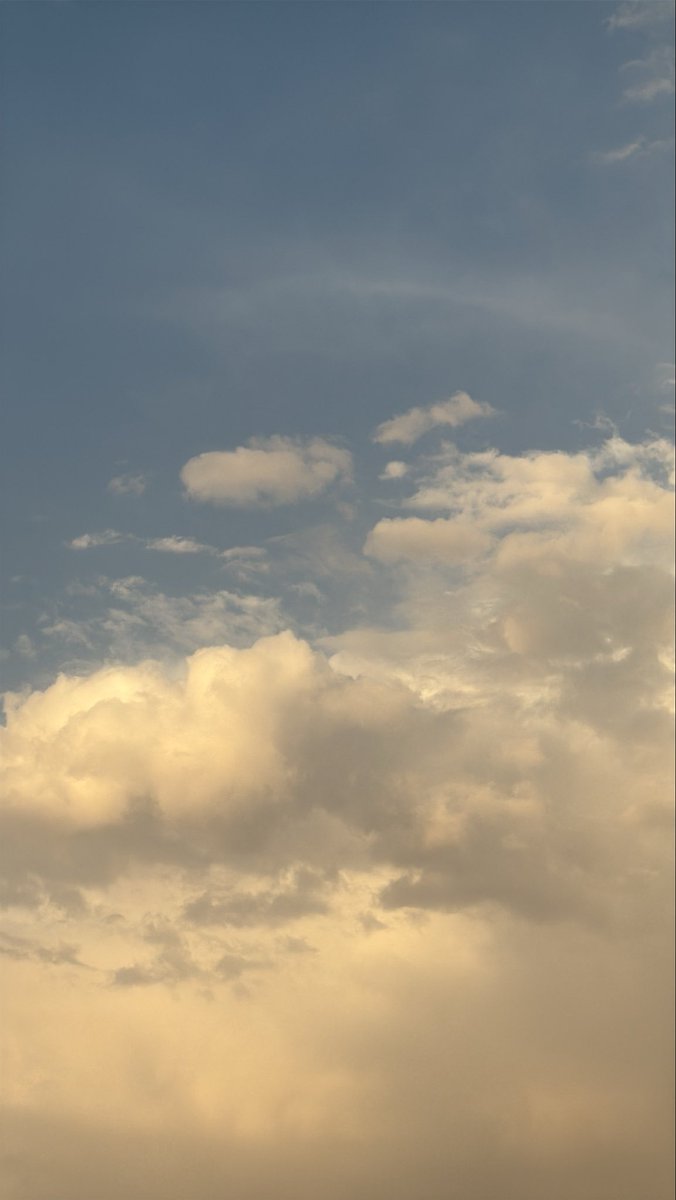 PT_TurkiM's tweet photo. العاصمة الرياض ترفض الصيف 🌧️ https://t.co/r4R4HZntma