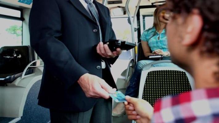 ✅ Esprimiamo apprezzamento per la conversione in legge del Decreto Sicurezza, che estende al personale del TPL e del trasporto passeggeri le tutele già previste per il personale ferroviario a bordo treno. 
L'arresto in flagranza e le tutele dei pubblici ufficiali rappresentano