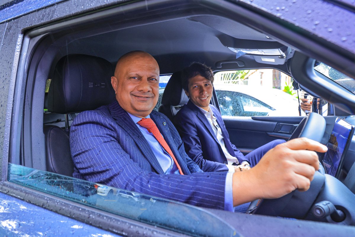 sbmbankkenya's tweet image. SBM Bank Kenya has launched a  KES 1 Billion  green  finance facility to enhance green mobility, backed by a KES 45M investment in our hybrid fleet. This is how we demonstrate 
Sustainability in action. 

#GreenMobility #ESG #SBMBank
#sustainability