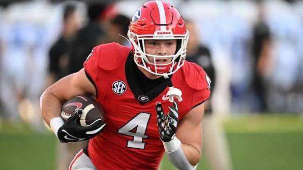 SleeperSaints's tweet image. The Saints’ ranks in ESPN’s top 100 NFL draft picks ranked by @nfldraftscout: 

32. WR Jordyn Tyson 
37. TE Oscar Delp
78. WR Bryce Lance 
88. WR TJ Hall 

Are the #Saints picks underrated?