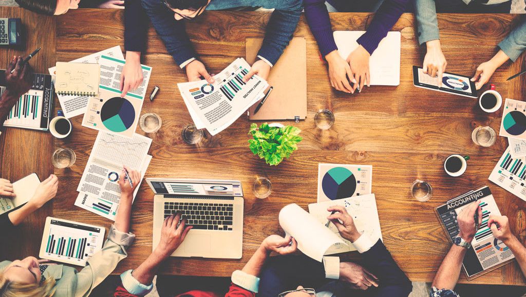 revenue_hub's tweet image. bit.ly/4wf2q1c
Beyond Vanity Metrics: The New Rules of Hotel Marketing in 2026
#hotel #hoteliers #hotelmarketing #marketingdata #hotelrevenue #vanitymetrics #marketingmetrics #performancedrivenmarketing