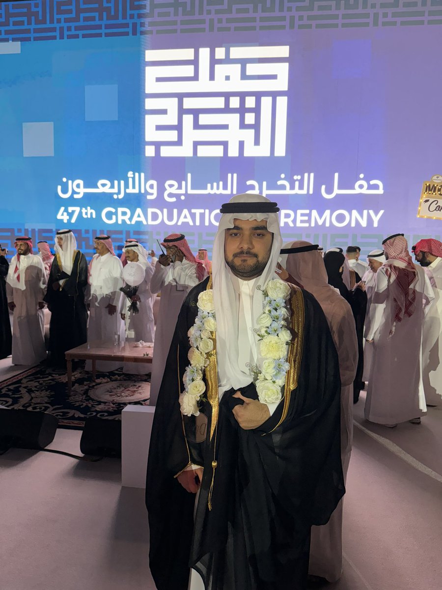 فاضل العماني tweet media