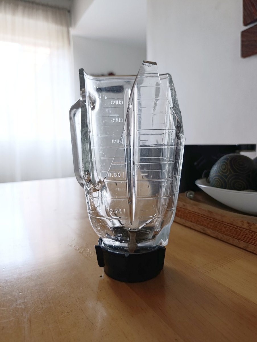 Juan Kiss tweet media