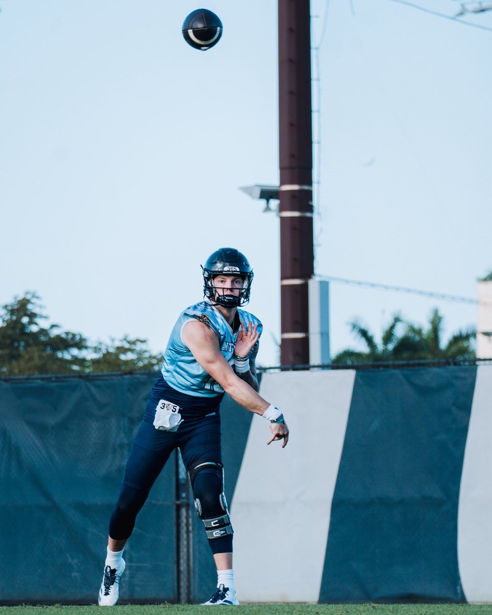 limitlessnil's tweet photo. Spring ballin’ in the 305 🌴

♾️ | #ForAthletesByAthletes https://t.co/DuF4ftFpRi