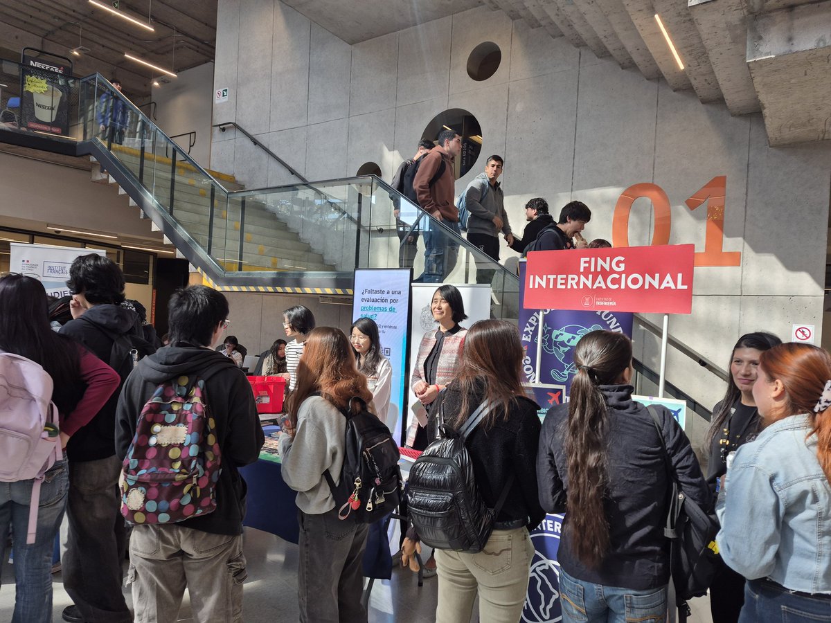 UsachIngenieria's tweet photo. Ya estamos en la feria internacional FING @usach,  entregando información sobre las opciones de intercambio e internacionalización al estudiantado. Gracias a @clBritish @GI_Chile @centrousach @usachinter @ConfucioUC @CampusFrance https://t.co/Sjr3Rk3hXE