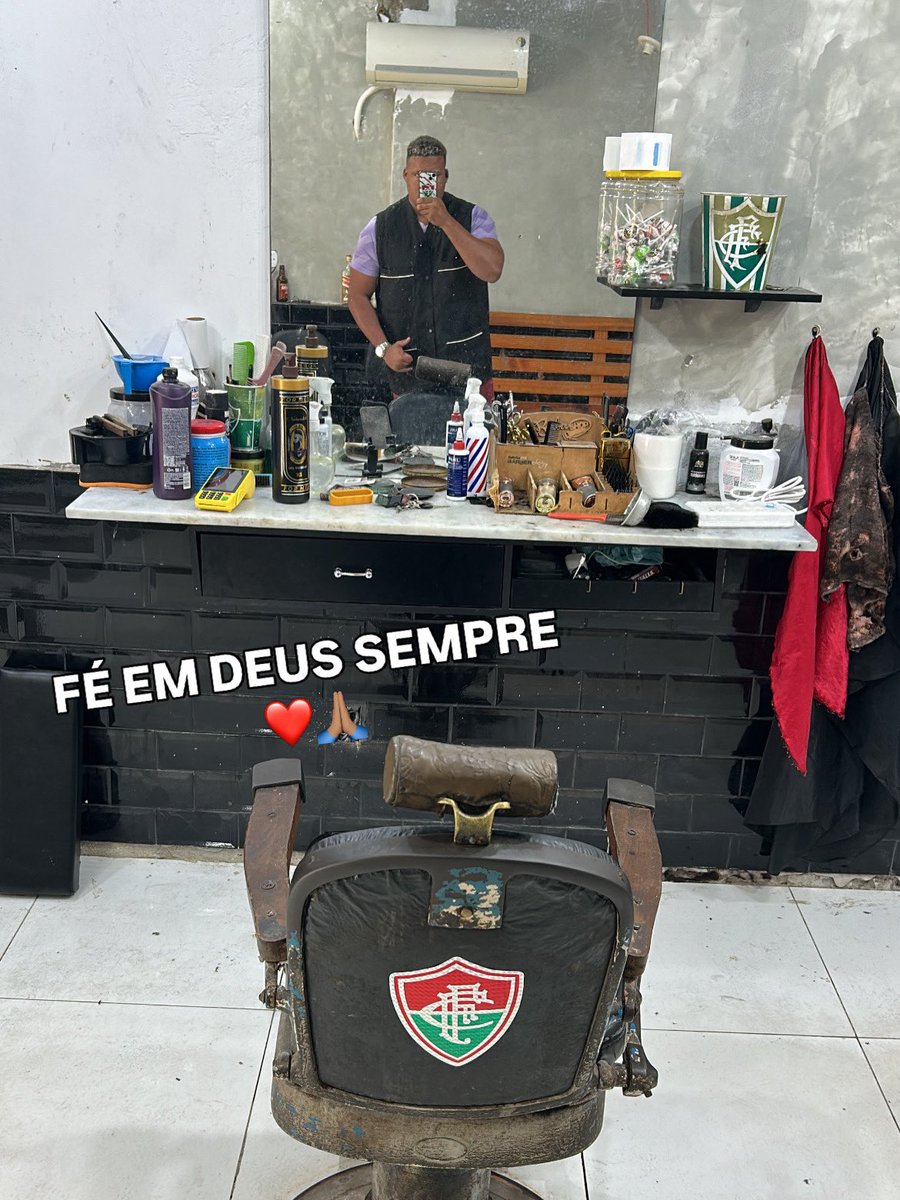 JTtricolor tweet media