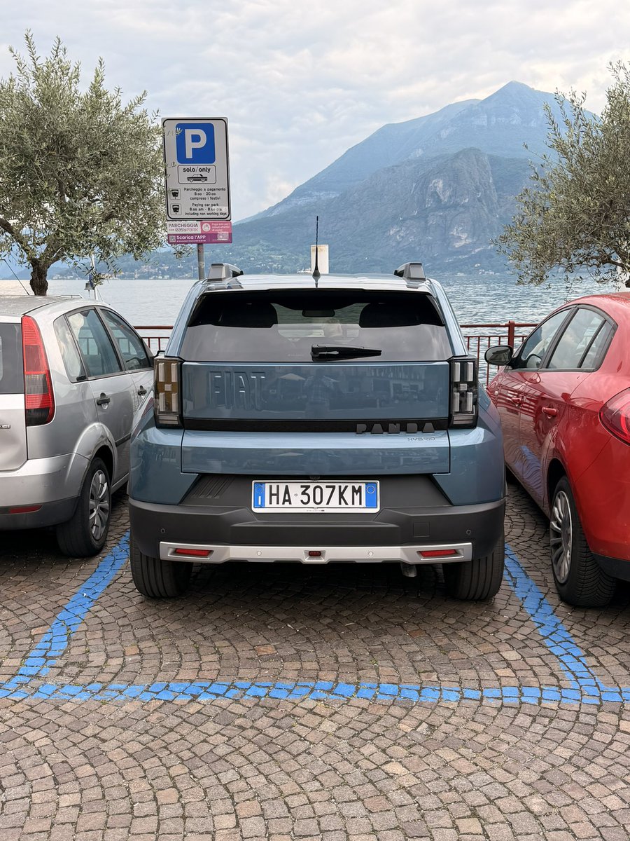 Lawrence Whittaker tweet media