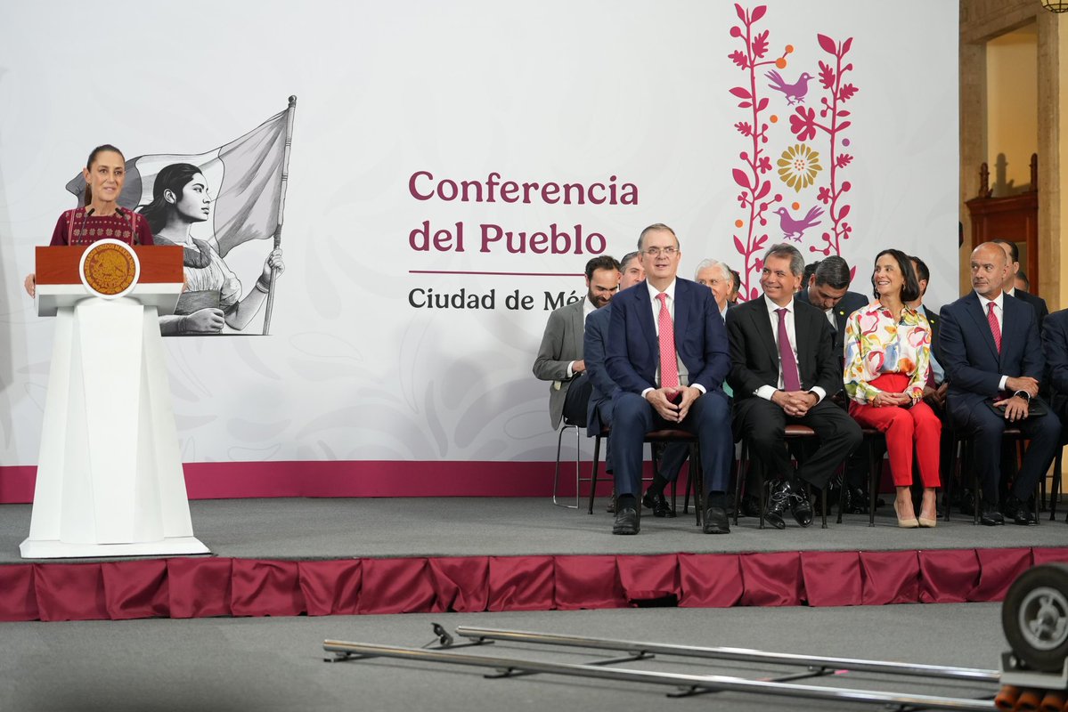 Luz Elena González Escobar tweet media