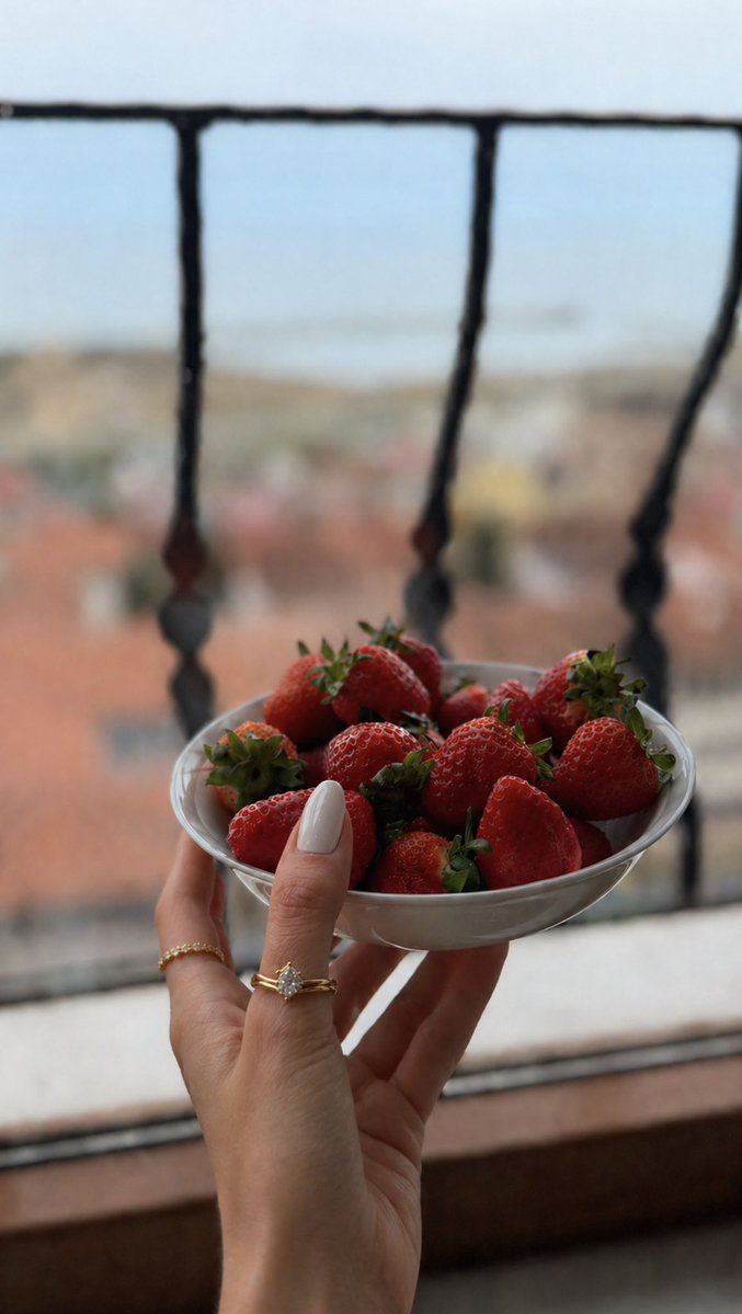 1LasttRose's tweet image. Bir kase mutluluk🍓❤️
#strawberry 
#çileksever 
#yummy
