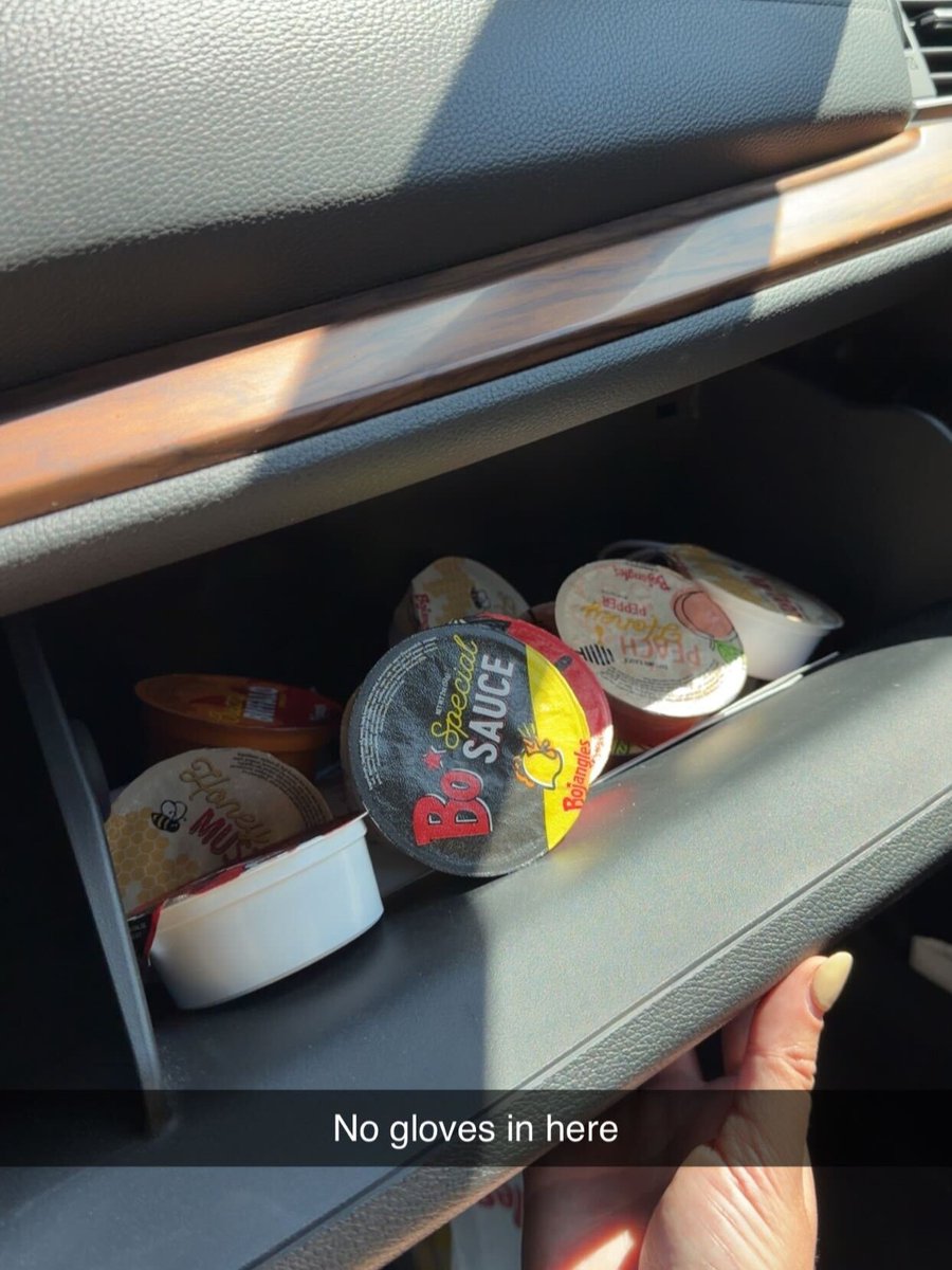 Bojangles tweet media