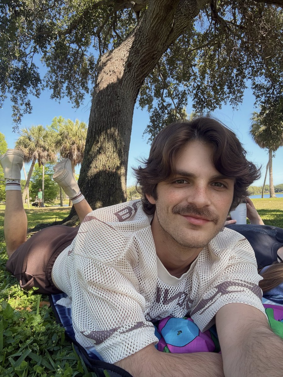 Jeff 🌞 tweet media
