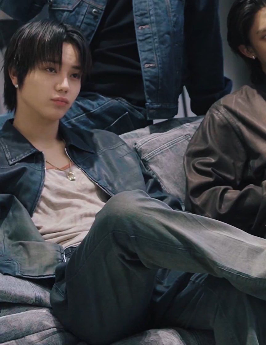 khai gangster bikin gemeter 🦦 ྀི tweet media