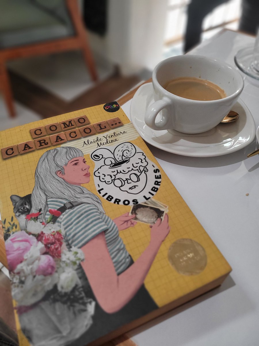 Lugares lindos para leer en Coatza: Cooffix. ✨️

Nos llevamos este libro de Alaíde Ventura y lo disfrutamos mucho. 🩷
