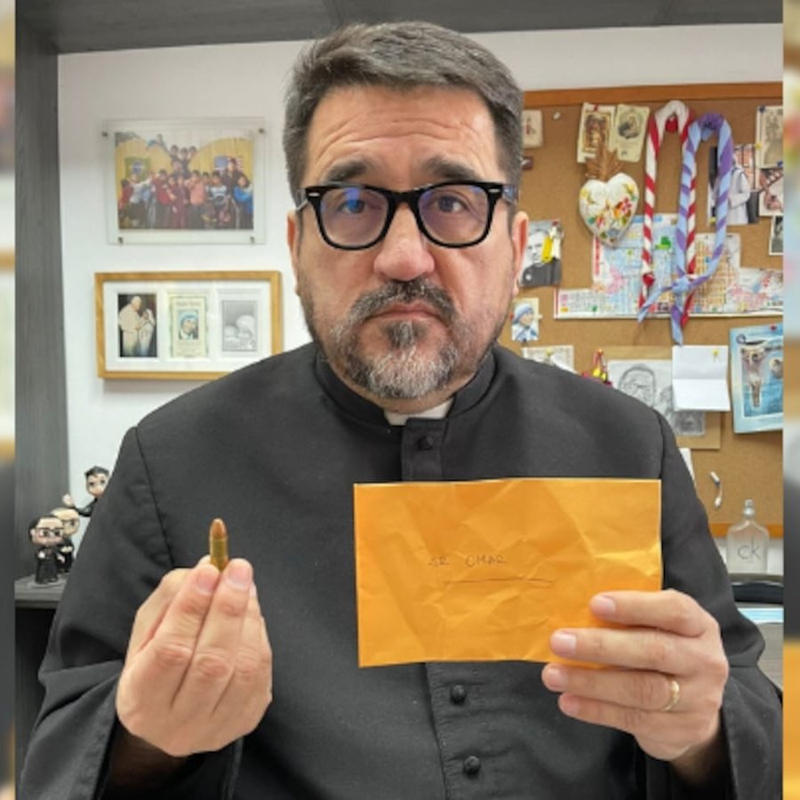 𝔧𝔢𝔢𝔰𝔵𝔬𝔯𝔠𝔦𝔰𝔪𝔬 tweet media