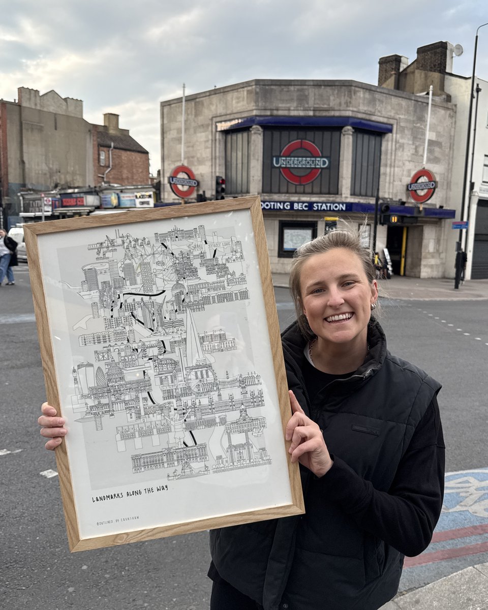tootingnewsie's tweet image. #Tooting-based artist Charly has launched personalised #LondonMarathon prints, mapping all of the iconic London landmarks along the route – check out Charly's video for more info!

Visit etsy.com/uk/listing/445… to order!

#ad #Furzedown #Wandsworth #Balham