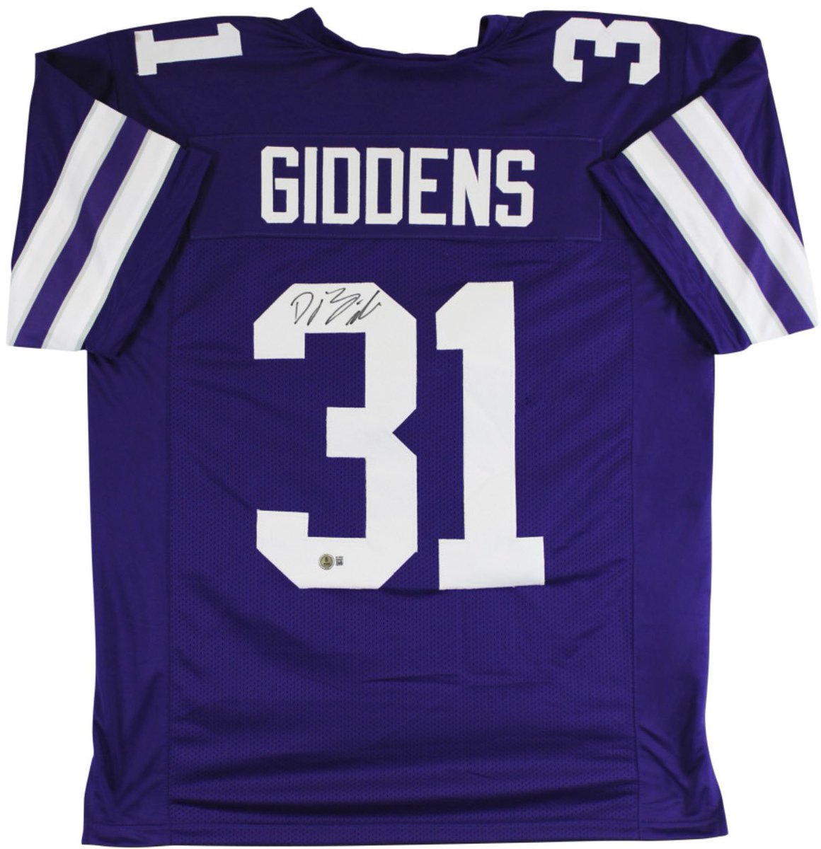 The Manhatter tweet media