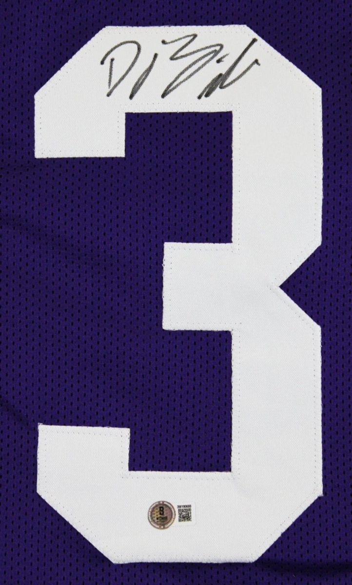 The Manhatter tweet media