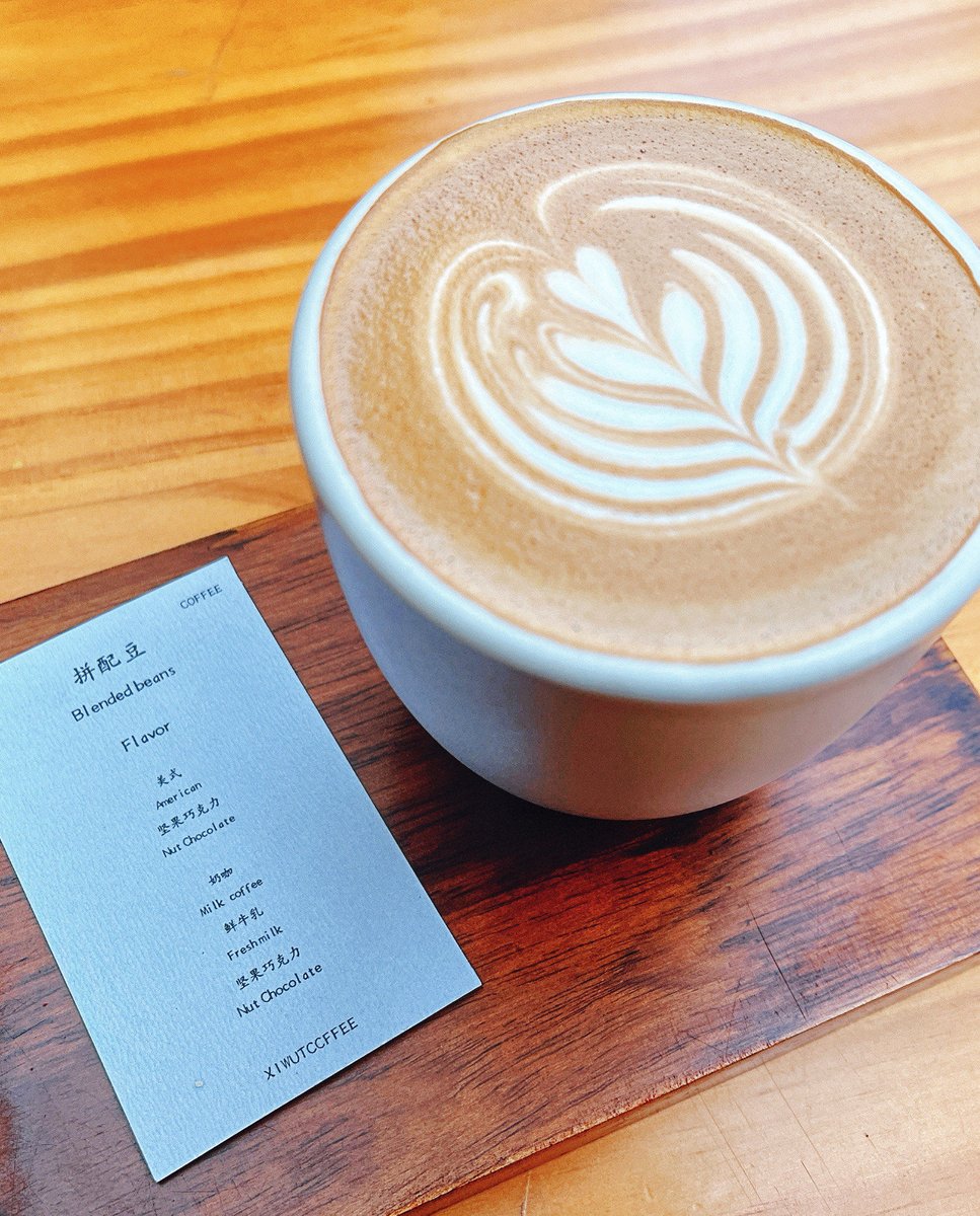 CedricLaravine's tweet image. "Years later, same laugh, same vibe—some bonds never fade.  #OldFriends #GoodVibesOnly"