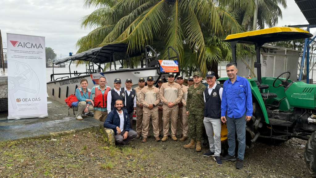 US Embassy Bogota tweet media