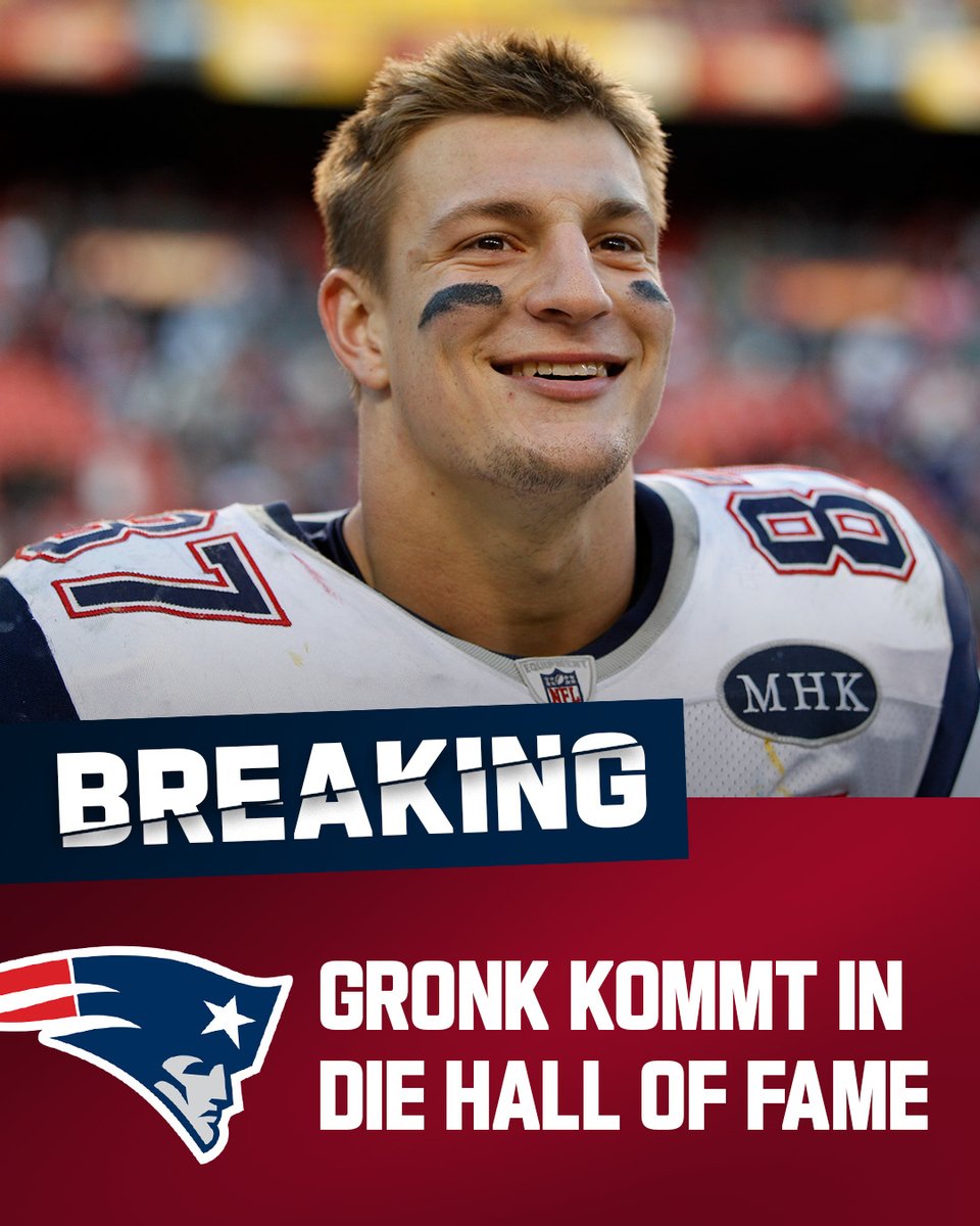 NFLDeutschland's tweet photo. Überfällig! 🔥

Legende Rob Gronkowski wird in die Patriots Hall of Fame aufgenommen. Tom Brady kam 2024 in die Hall of Fame des Teams, 2025 war es Julian Edelman.

Rob Gronkowski wurde 2010 von den New England Patriots gedraftet und entwickelte sich sofort zu einem der dominantesten Tight Ends der NFL. In seiner 11-jährigen Karriere fing er 621 Pässe für 9.286 Yards und 92 Touchdowns, gewann vier Super Bowls und stellte zahlreiche Tight-End-Rekorde auf.

Jedes Jahr wählen die Fans, welcher Spieler in die Hall of Fame der Patriots einziehen wird. In die NFL Hall of Fame kann er es 2027 schaffen.