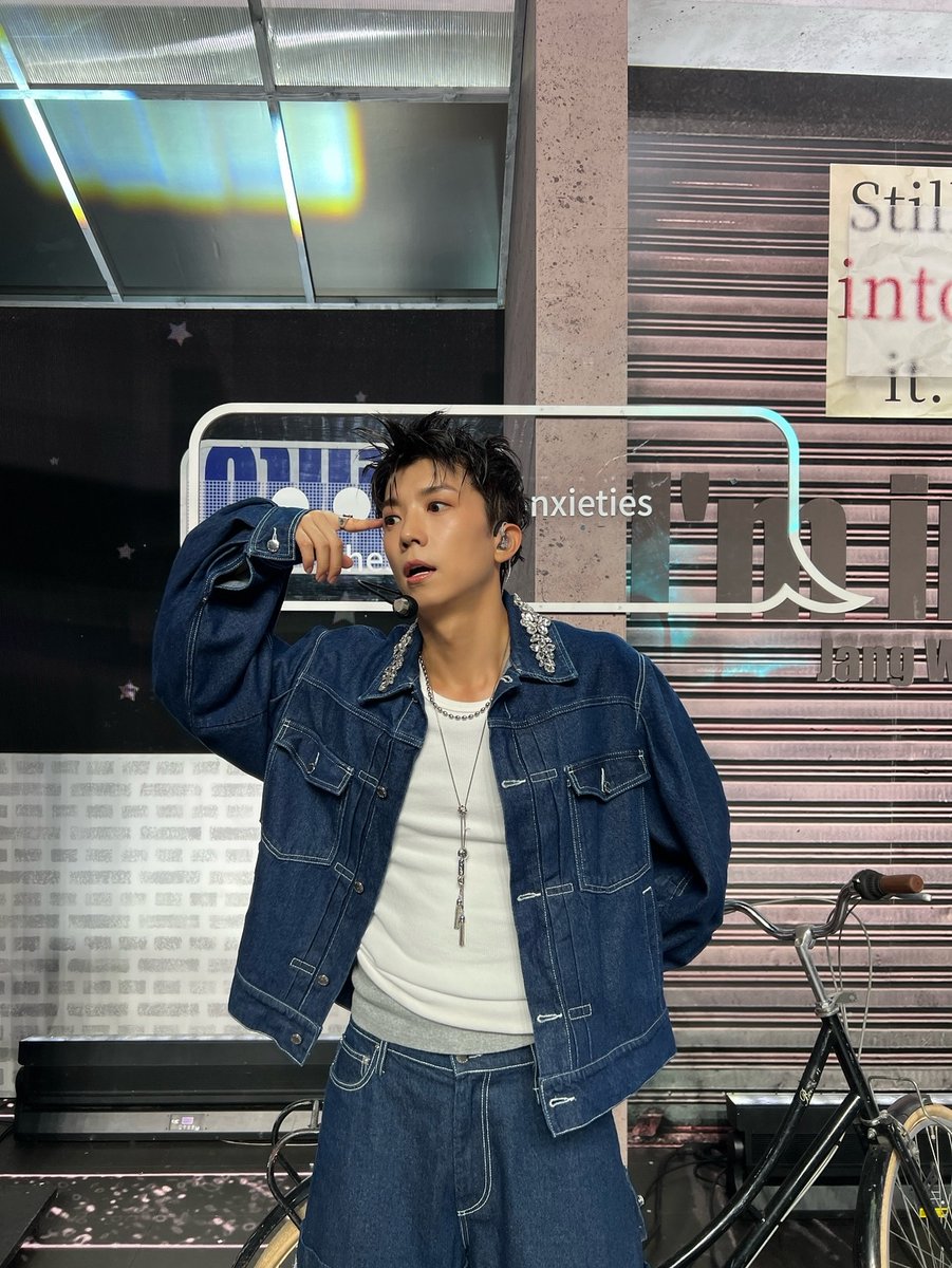 찌니 tweet media
