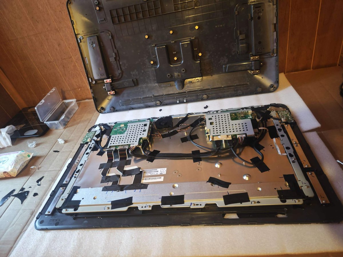 CharmerPie tweet media