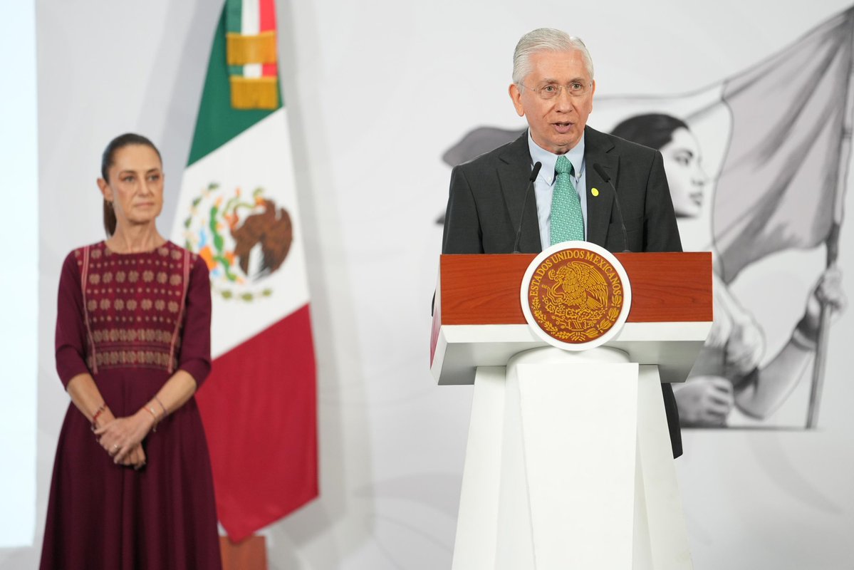 Luz Elena González Escobar tweet media