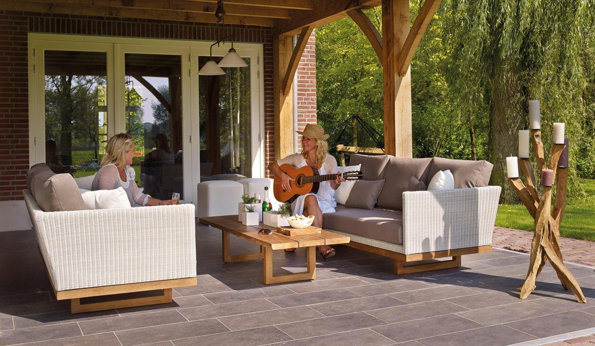 samjadesNIGLTD's tweet image. 3) "At Patio, we love hearing from our happy customers! Meet Jane, a loyal Patio fan who transformed her backyard into a peaceful retreat with our products. Share your own Patio experience with us and tag us in your photos! #PatioProud #HappyCustomers" (Inclu