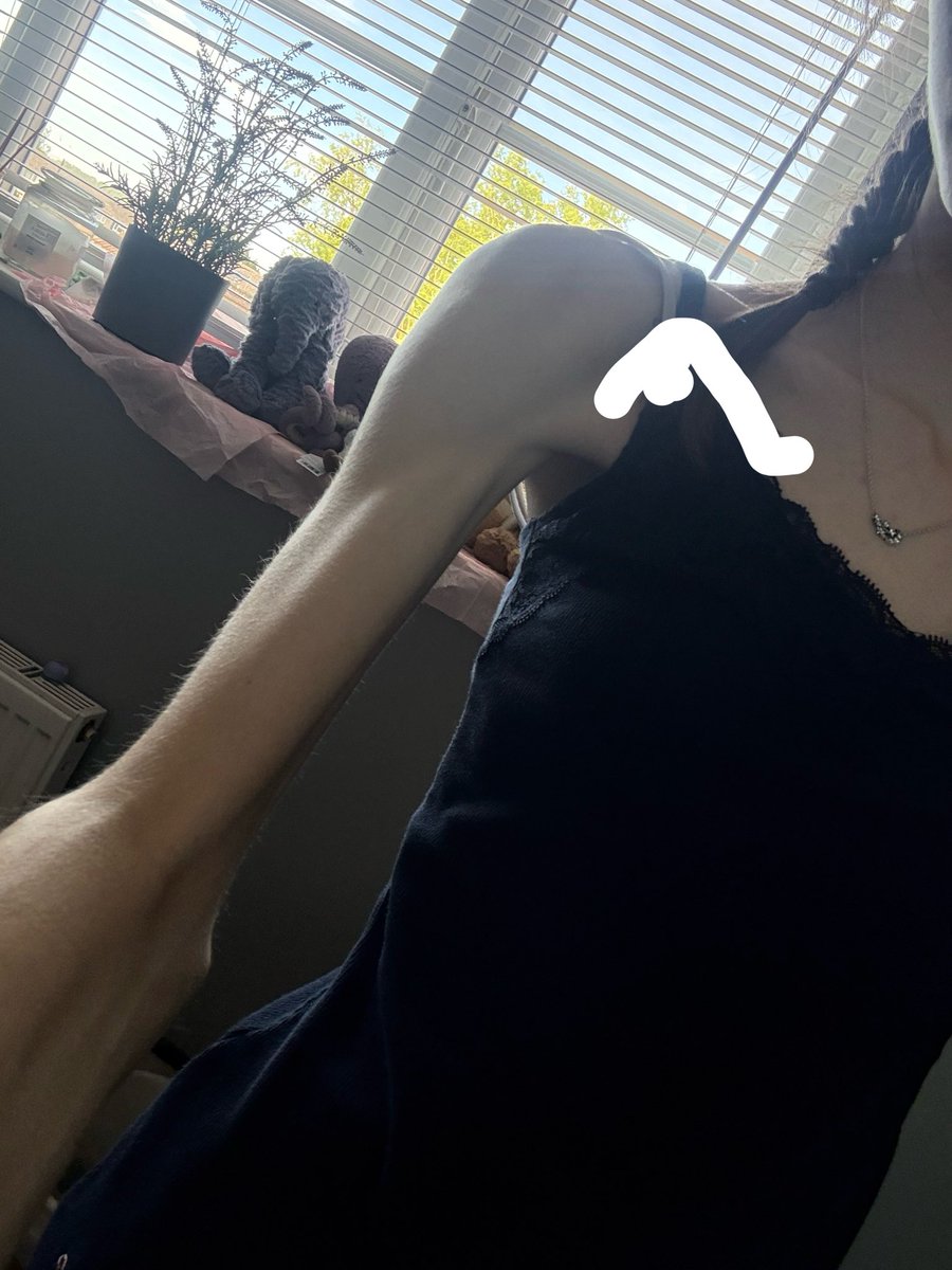 mali 𝜗𝜚 ‧₊˚ ⊹ tweet media