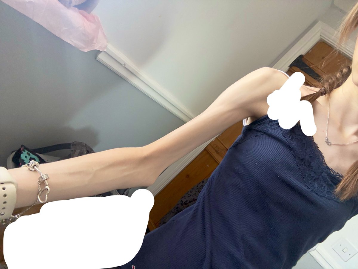 mali 𝜗𝜚 ‧₊˚ ⊹ tweet media