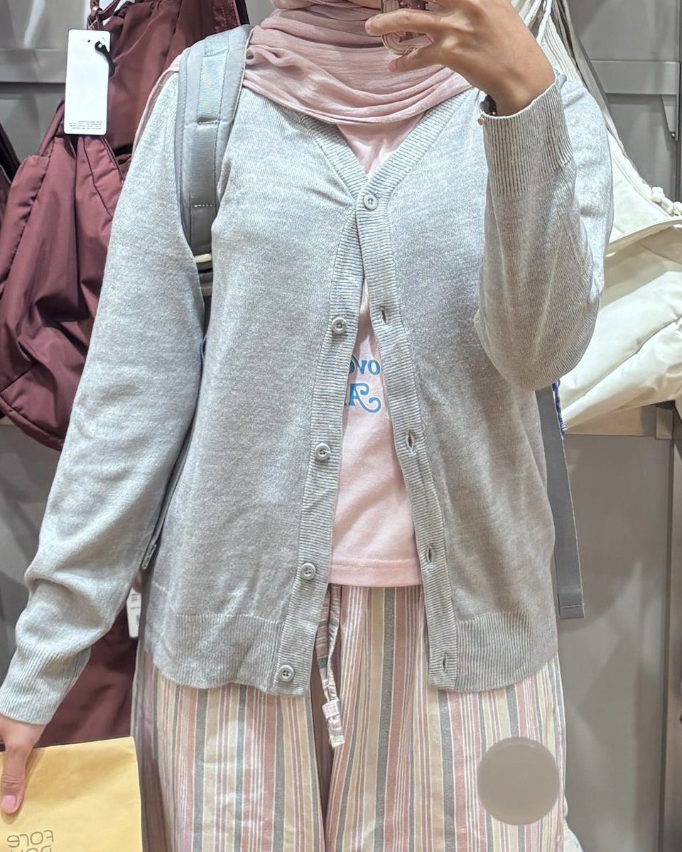 heaavily's tweet photo. @meongsann_ ada kaakk 60k ajaa boleh negoo https://t.co/fFkWKD1N85