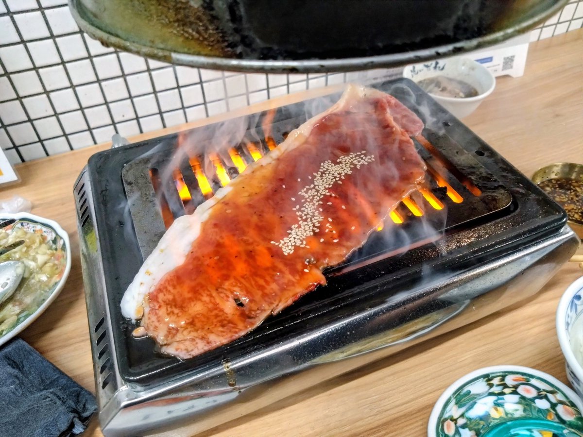 LandCom71's tweet photo. 肉の日だったので
仕事帰りに焼肉を🥩

結構ハードな日が続いたので
元気を注入できました

明日もハードだ🤣

#焼肉 https://t.co/pobGXxZvKO