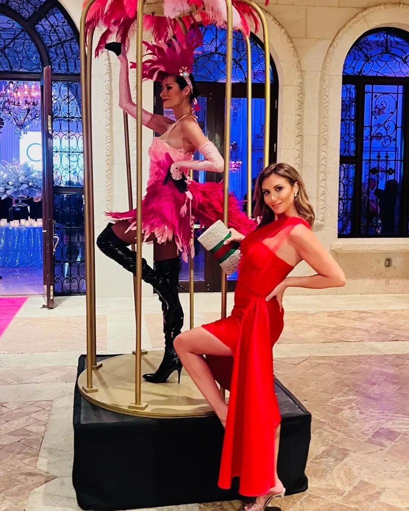 NuYarka4Life's tweet image. It's Political Barbie. 
#TheView