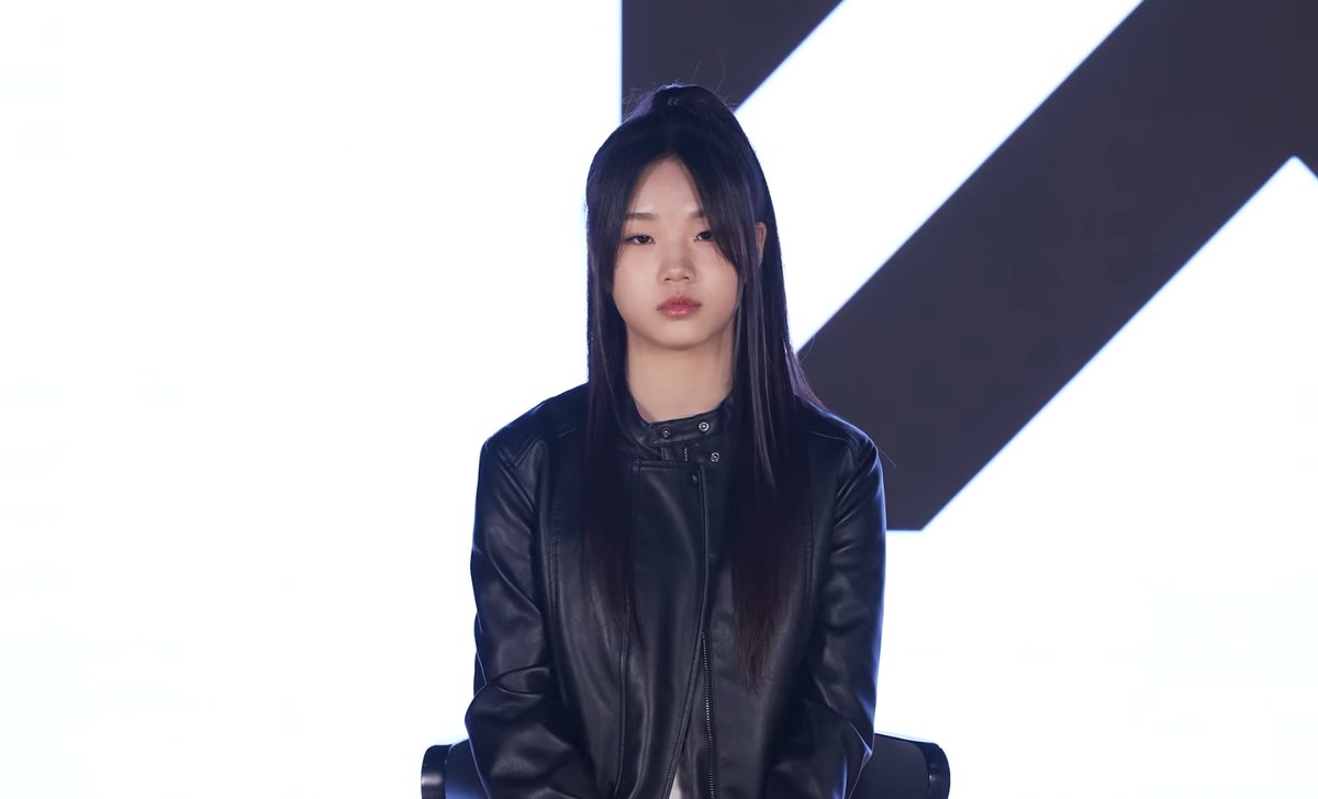 NEXT MONSTER Charts tweet media