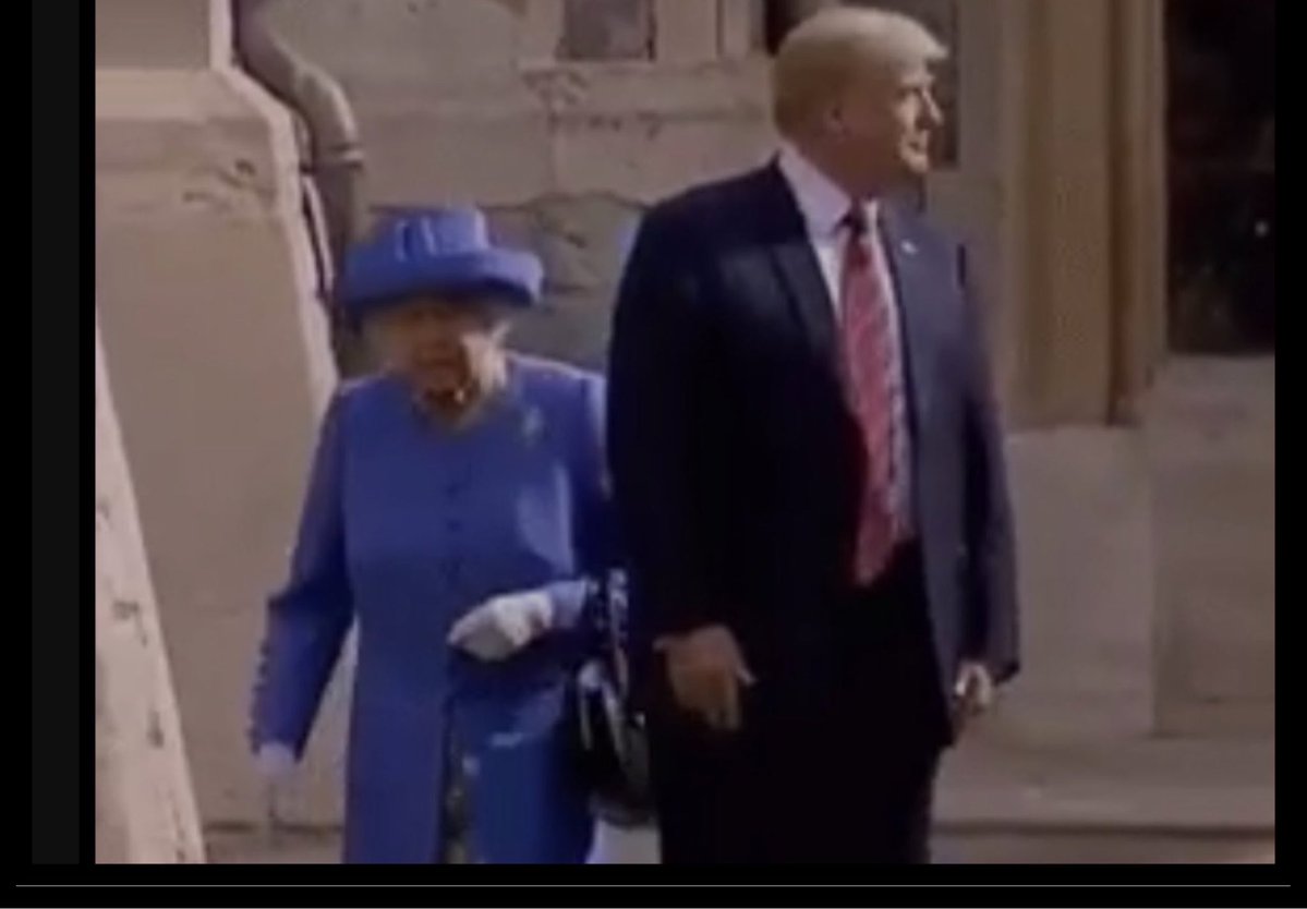 BraidseaQuine's tweet image. Trump has form.

#NoRespect #NoManners #NoClass