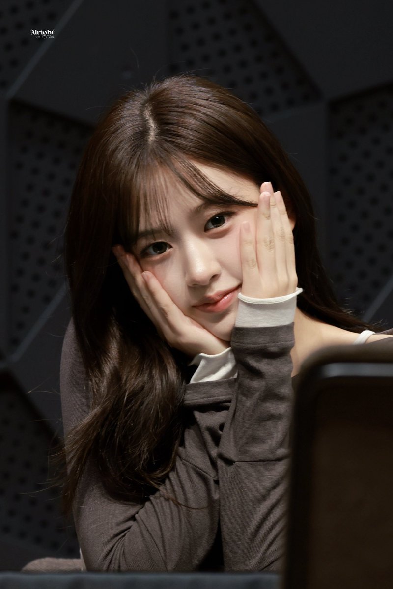 Alright_901's tweet image. 260429 Tokyo

눈에 빠져…
 #아이브 #IVE #안유진 #AnYujin #유진 #Yujin