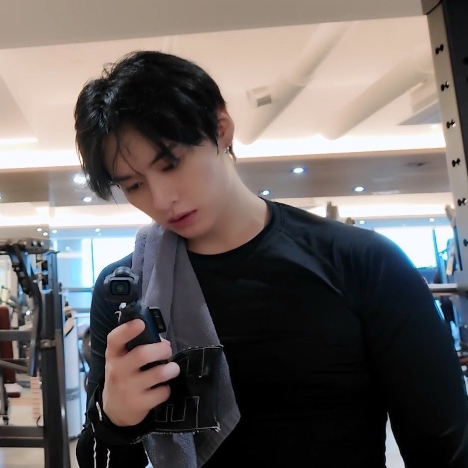 gabis 🐰🐿️ aus/fics/links 📍 VAI VER SKZ DE NOVO tweet media