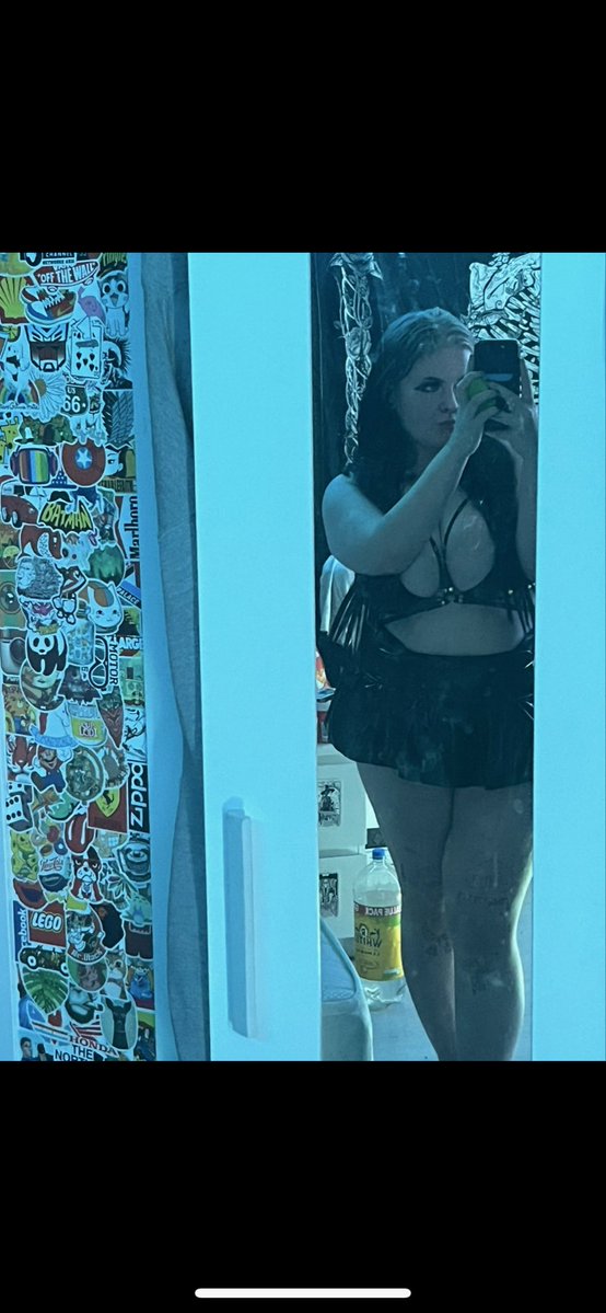 evvystars's tweet image. who wants to come still me in some of my outfits 🤭 menu pinned‼️
#content #selling #buyers #porn #sex #sextapes #contentcreater  #sellingcontent #buyingcontent #sellingnudes #gothgirl #paypig #goth #sextape #bdsm #findom #horny #nsfw  #nsfwacc #anime #boobs #tits #bigboobs #OF