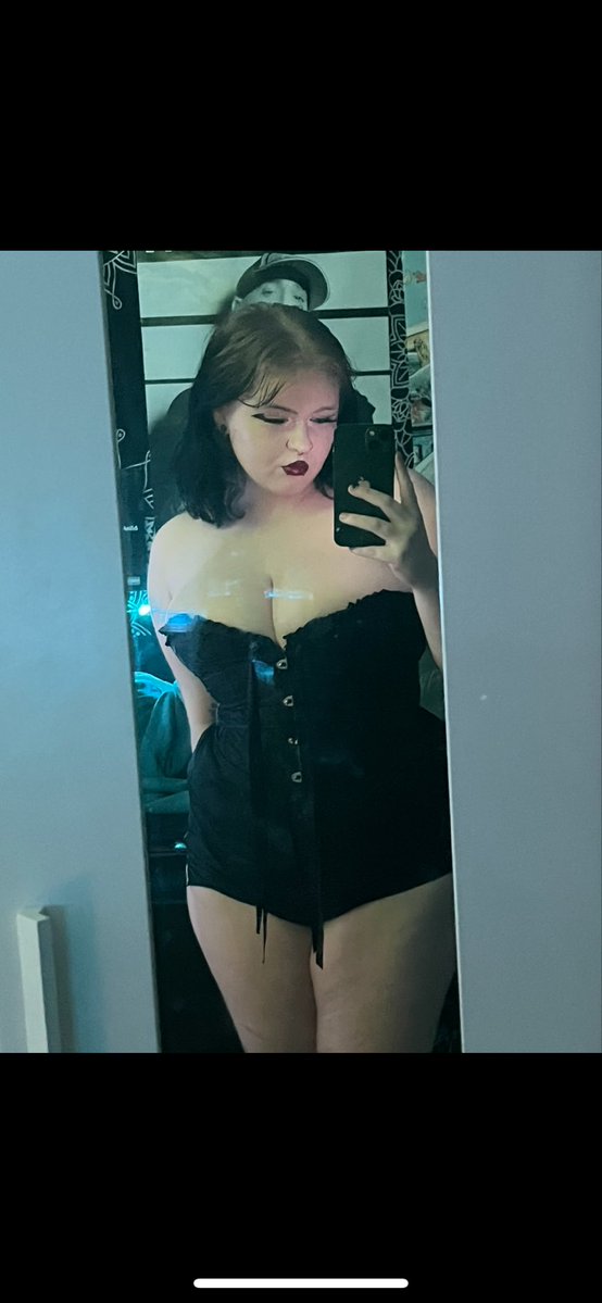 evvystars's tweet image. who wants to come still me in some of my outfits 🤭 menu pinned‼️
#content #selling #buyers #porn #sex #sextapes #contentcreater  #sellingcontent #buyingcontent #sellingnudes #gothgirl #paypig #goth #sextape #bdsm #findom #horny #nsfw  #nsfwacc #anime #boobs #tits #bigboobs #OF