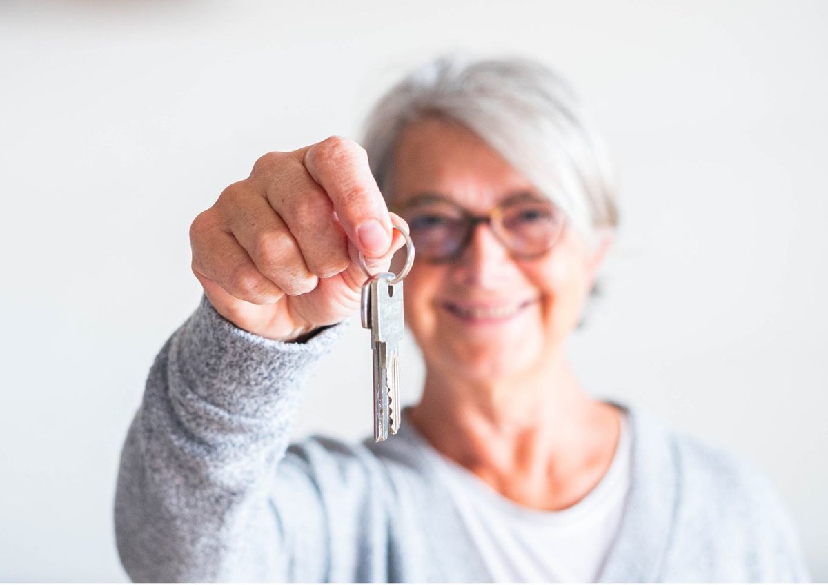 AjuntamentOlesa's tweet image. 🔴 SUBVENCIONS LLOGUER

📣 Atenció! Darreres hores per presentar la sol·licitud d'ajuts al lloguer de fins a 200 € al mes per a persones de 65 anys o més que convoca 
l'Agència de l'Habitatge de Catalunya.  El termini acaba el dijous 30 d'abril a les 14 h. #Olesa