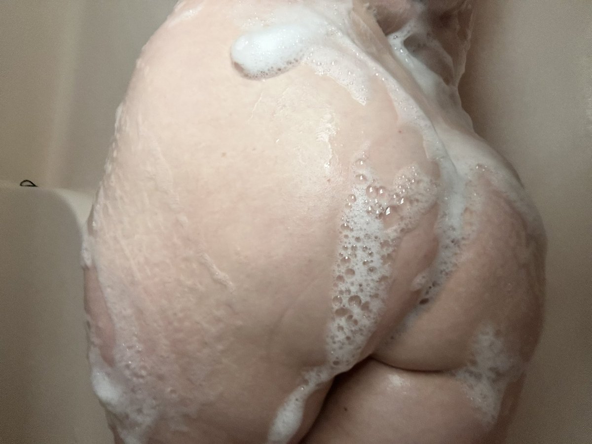 Bunni- NSFW tweet media