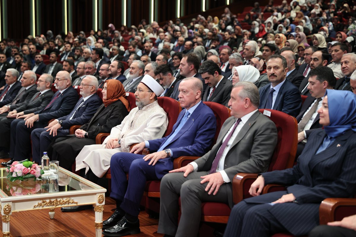 T.C. Diyanet İşleri Başkanlığı tweet media