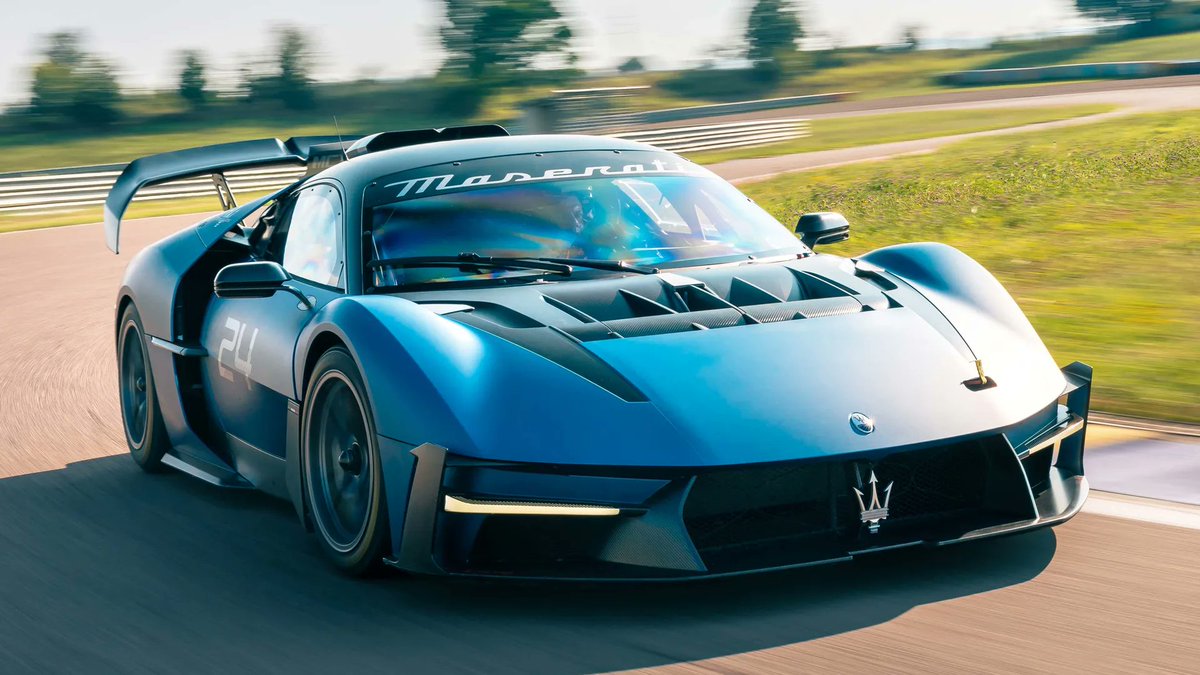 Auto_Revving's tweet photo. The Maserati MCXtrema is an ultra-exclusive, track-only supercar that represents the brand's most powerful creation to date.
#Maserati #MCXtrema #TrackMoster #CarTwitter https://t.co/oVAU7FBEj6