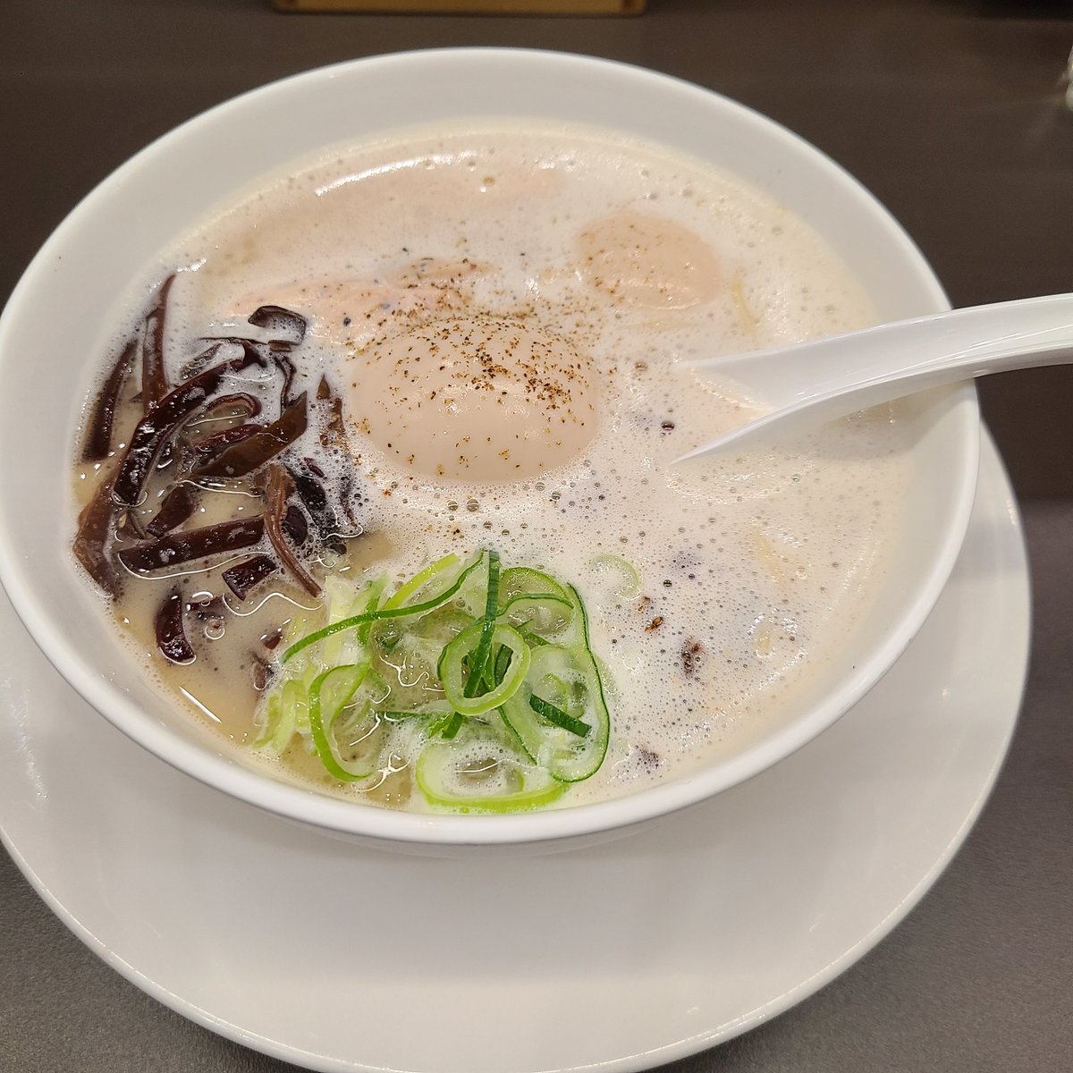첼 tweet media