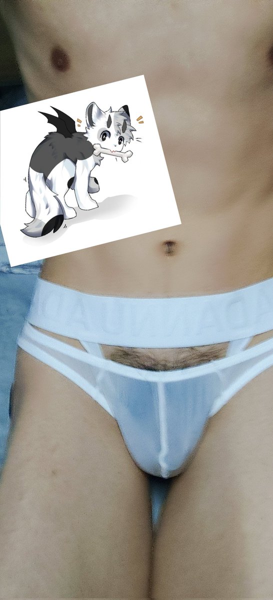 Summur1048674's tweet photo. 一个预告（？）正在思考构图和角度中，以后会把这个黑历史删掉，手机支架快递你最好到 https://t.co/SIyQHUldMC